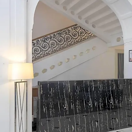 Zoya Luxury Hotel